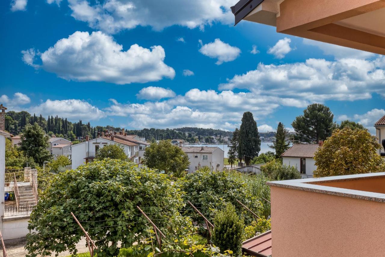 Apartment Complex Silva Rovinj Exteriör bild